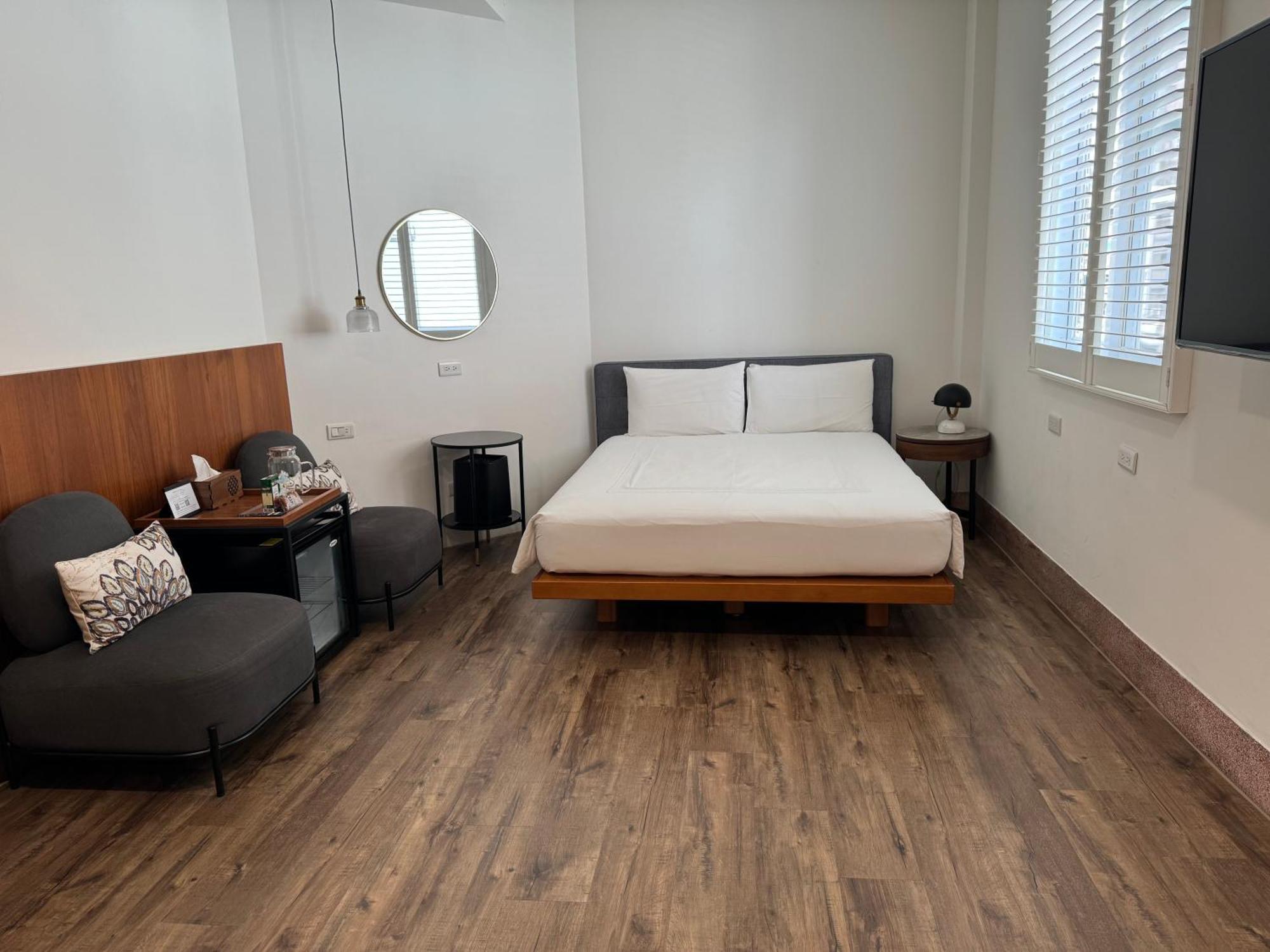 De Provintia Straat B&B Tainan Dış mekan fotoğraf